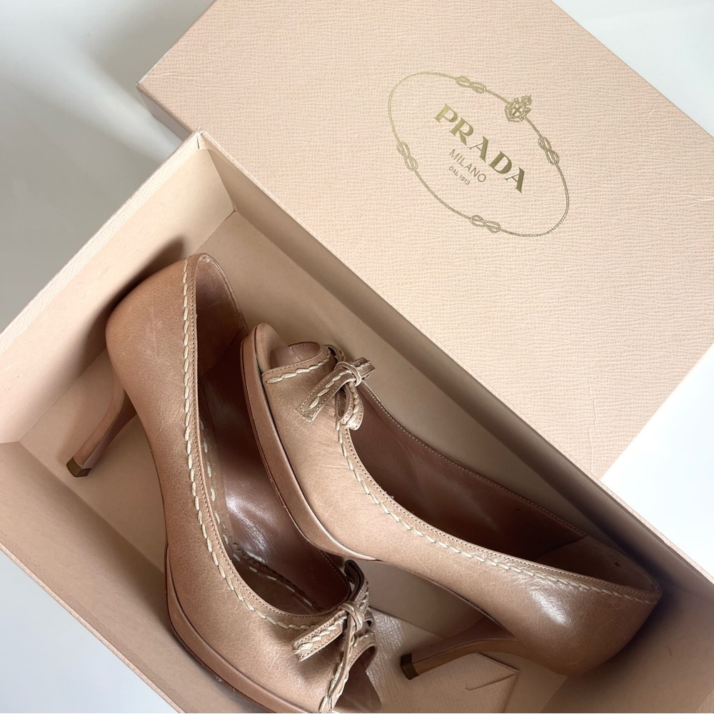 Prada Tan Leather Bow Kitten Heels